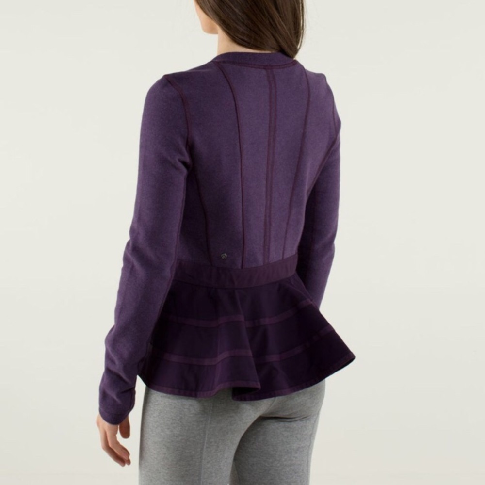Lululemon ruffled up pullover